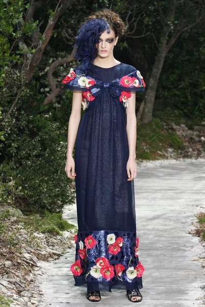 Look 38